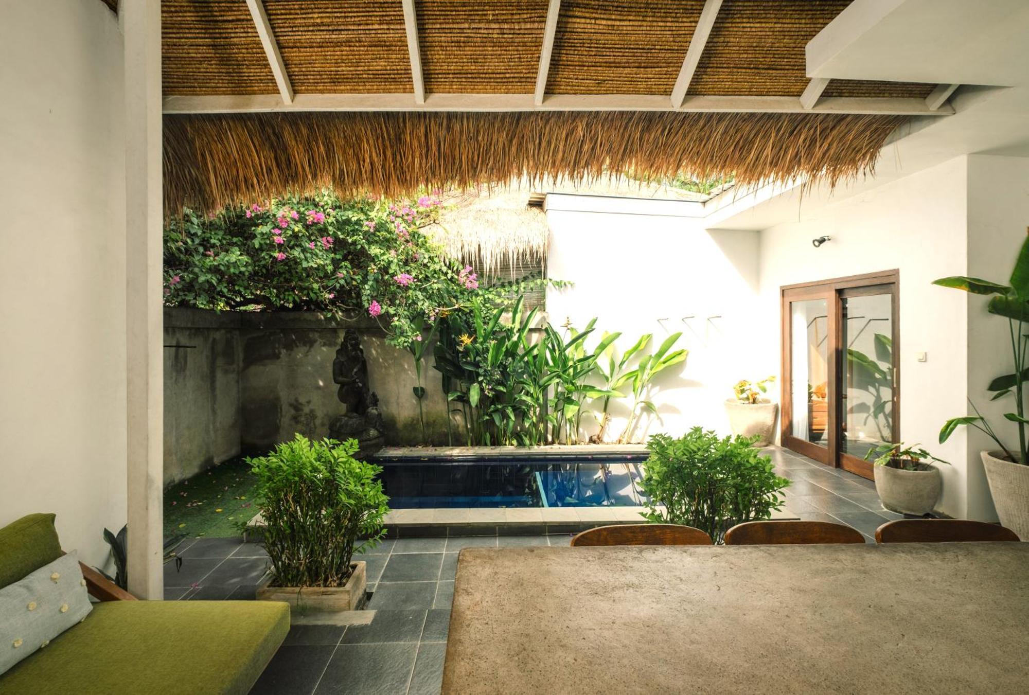 Mewali Villa'S Kuta  Extérieur photo