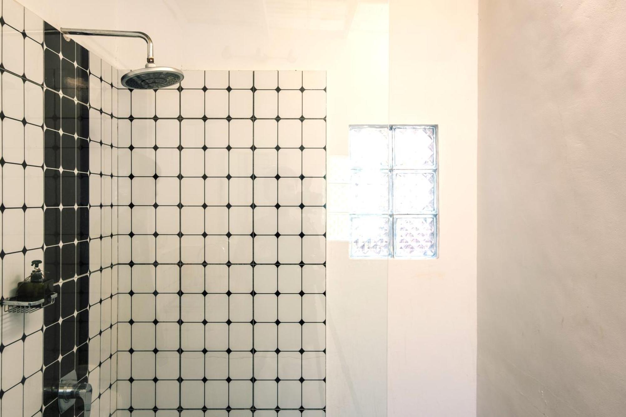 Mewali Villa'S Kuta  Extérieur photo